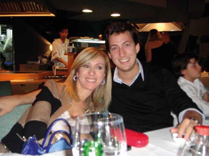 Judite de Sousa e o filho André, que morreu aos 29 anos, vítima de uma queda em uma piscina, na casa de amigos