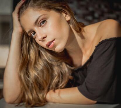 Filha de Tony Carreira celebra os 18 anos longe do pai