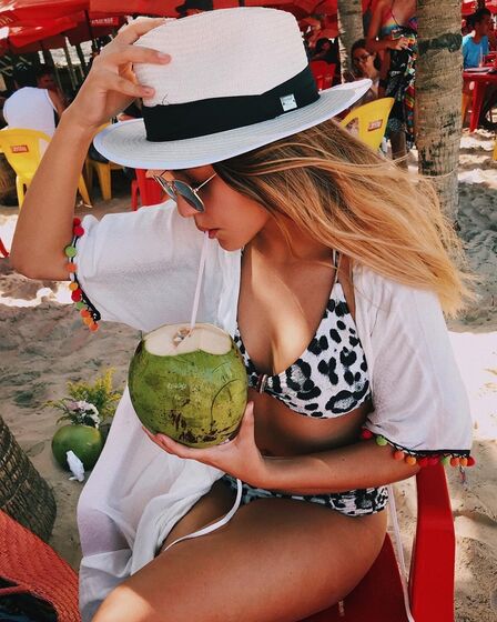 Filhas de Tony Carreira e Rui Bandeira divertem-se em noite de Carnaval