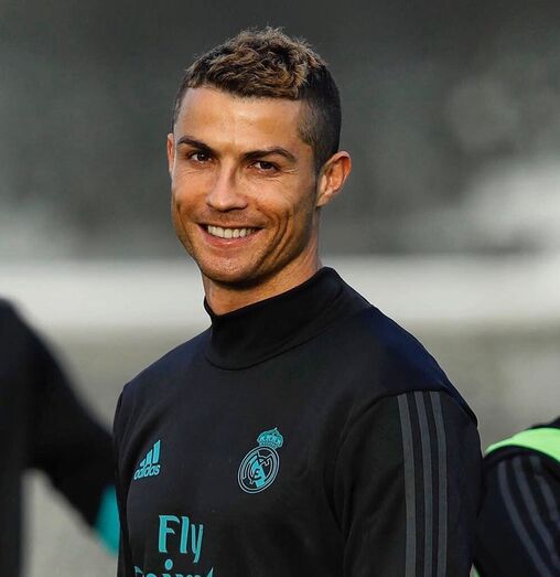 Dolores Aveiro partilhou uma fotografia da mãe e mostra como Cristiano Ronaldo é parecido com a avó
