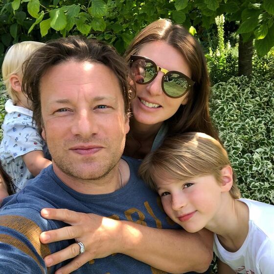 Jamie Oliver admite estar à beira da falência e tira 14 milhões de euros da poupança para salvar restaurantes