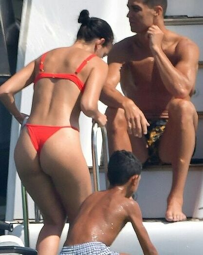 Georgina defende Ronaldo e faz-lhe declaração de amor