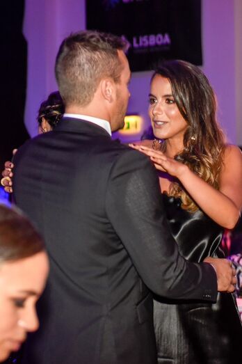 Grande festa. Famosos reúnem-se na noite dos Emmys em Lisboa