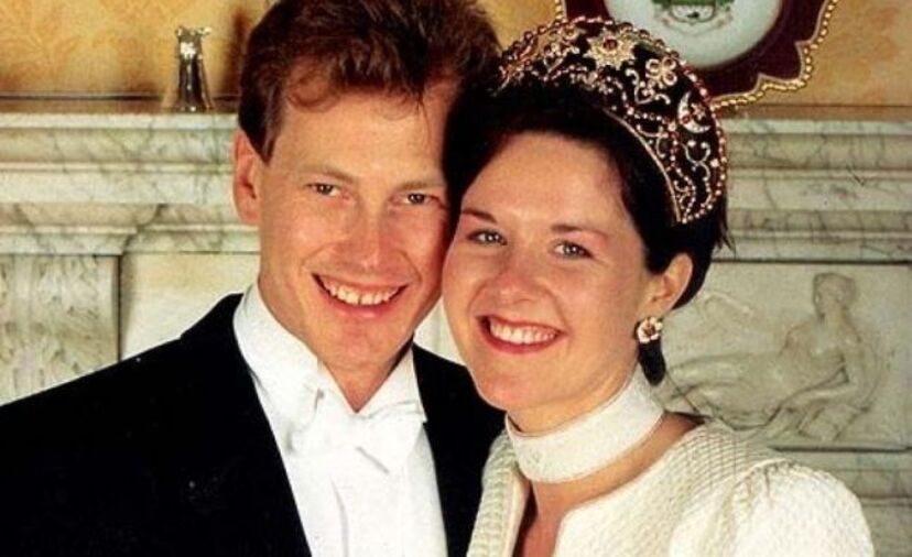 O primo de Isabel II que casou... com um homem