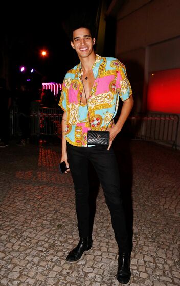 Música, dança, loucura e espectáculo: os 20 anos do Lux Frágil