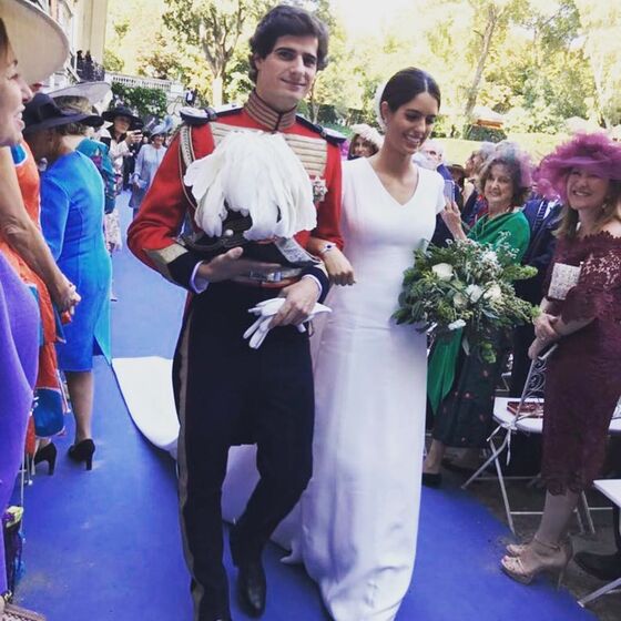 A cerimónia que está a parar Espanha. Casou o neto da duquesa de Alba 