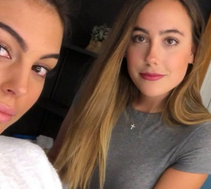 Uau! Georgina oferece anel milionário à irmã Ivana pelo seu aniversário