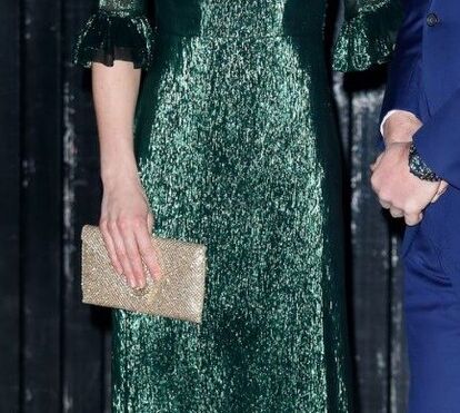 Na Irlanda, Kate arrasa com vestido esmeralda de 2 mil euros